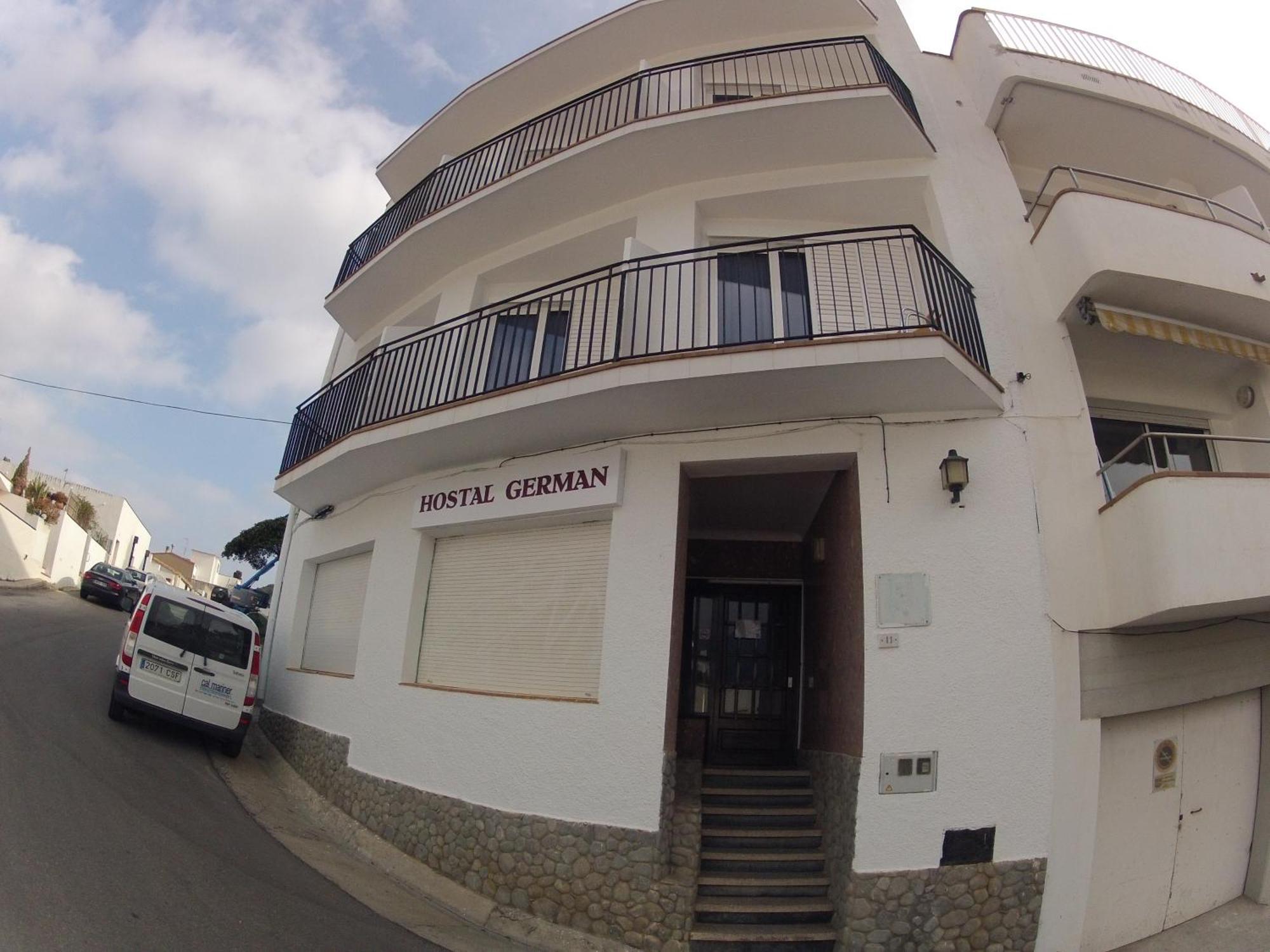 Hostal German El Port De La Selva Екстериор снимка