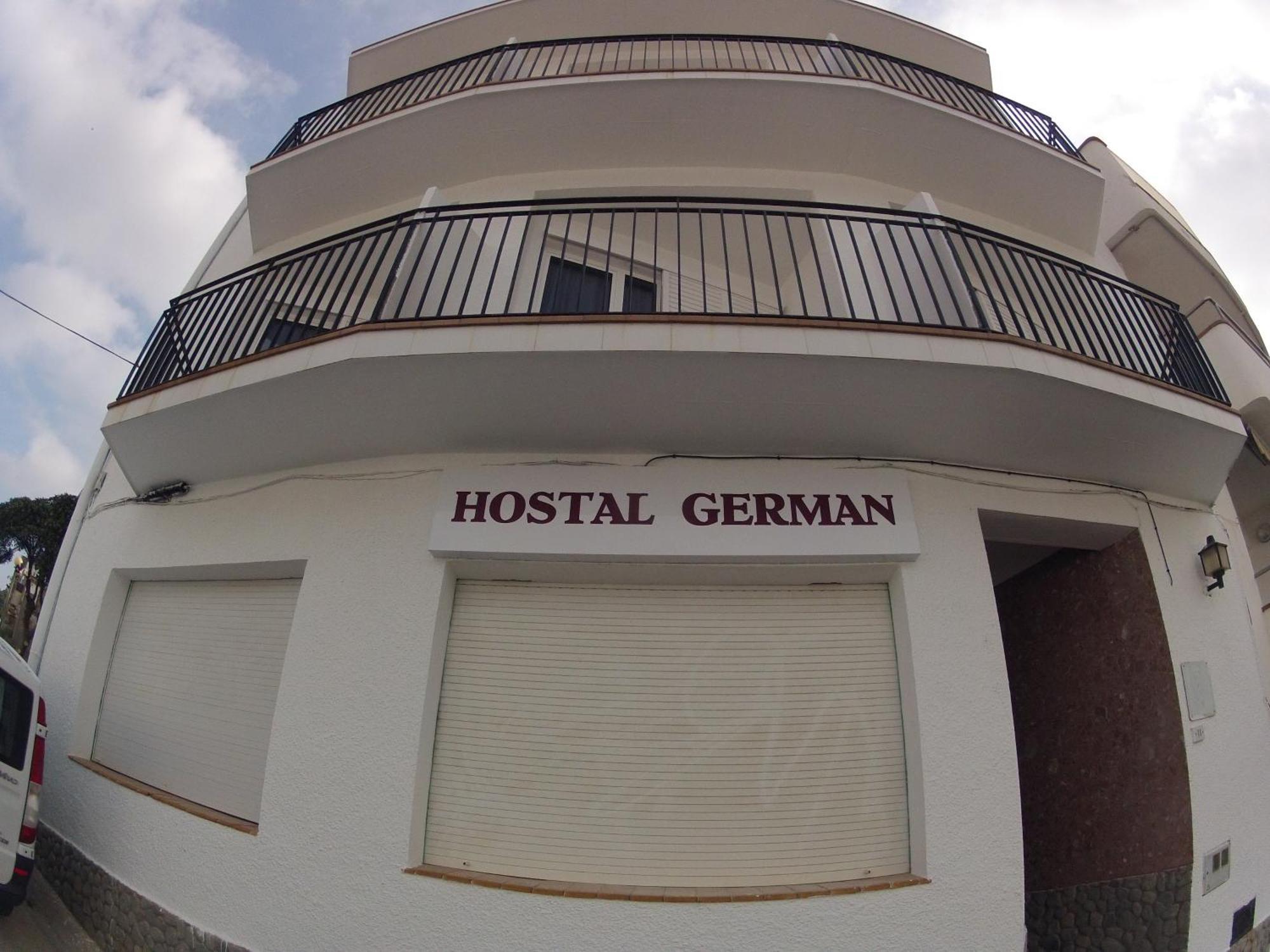 Hostal German El Port De La Selva Екстериор снимка